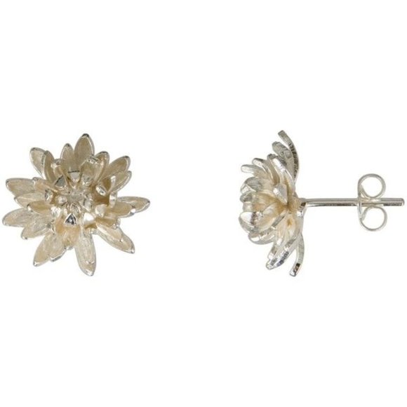 Alex Monroe Chrysanthemum Flower Stud Earrings - Picture 7 of 8